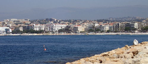 Cannes palais des festivals et port