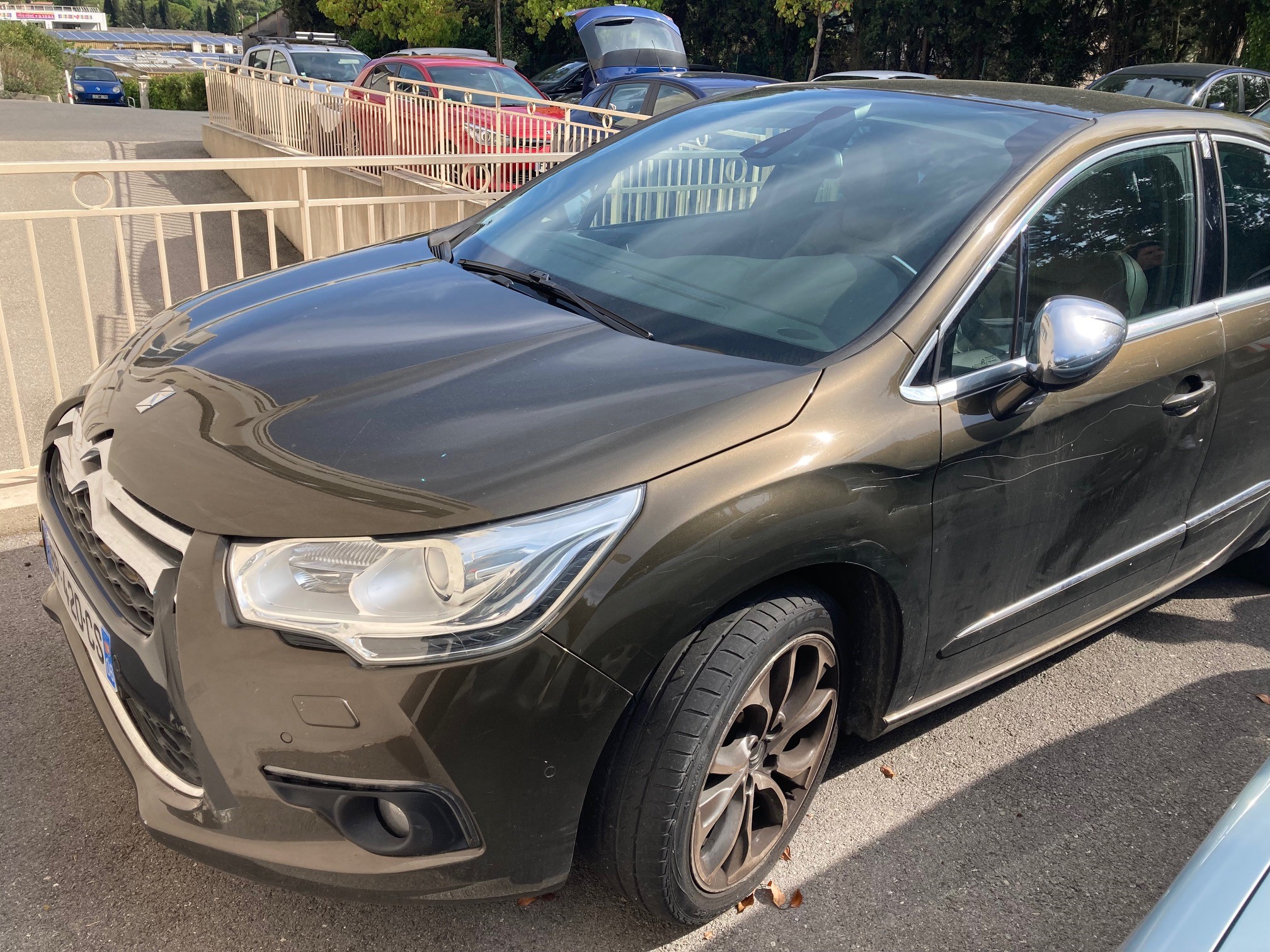 DS4 saisie local commercial cannes
